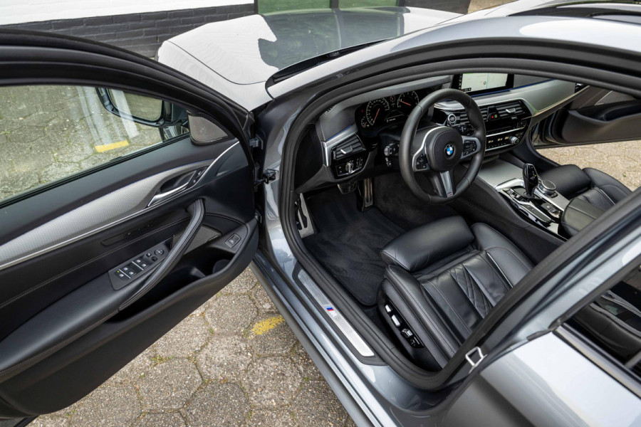 BMW 5 Serie Touring 520i M-Sport