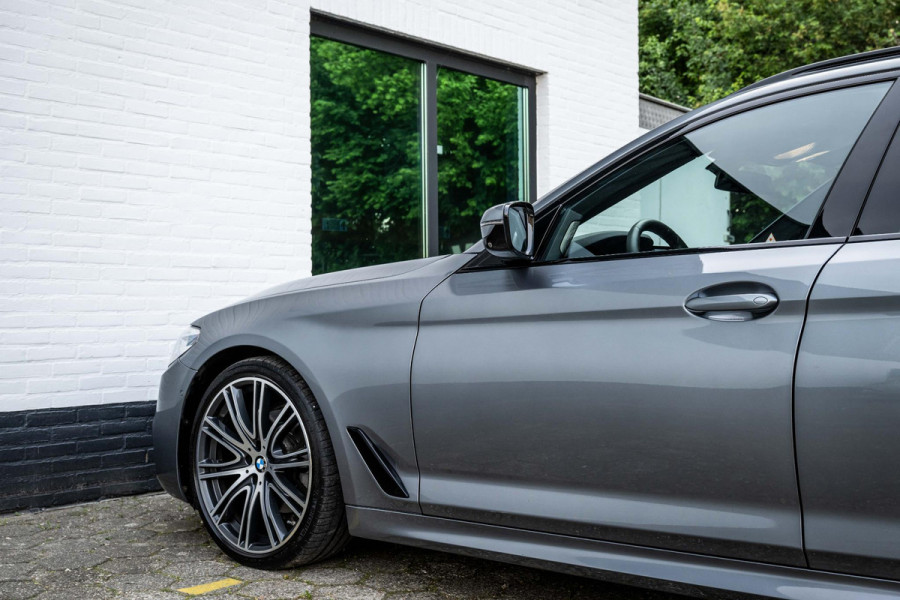 BMW 5 Serie Touring 520i M-Sport
