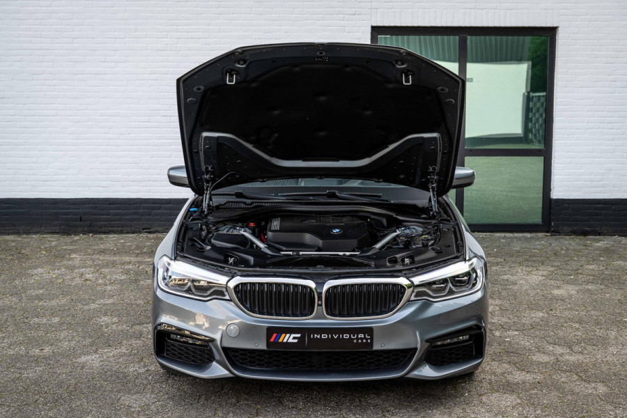 BMW 5 Serie Touring 520i M-Sport