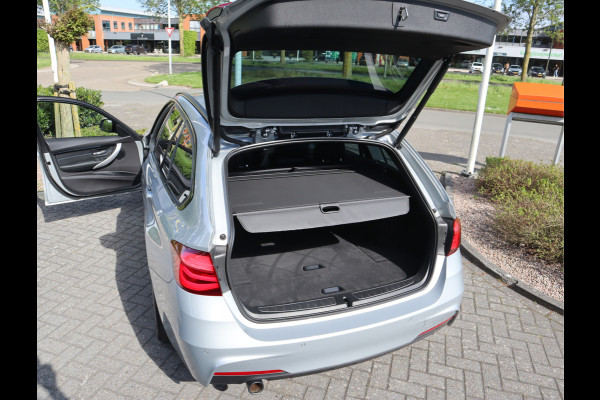 BMW 3 Serie Touring 318i M Sport Edition Automaat