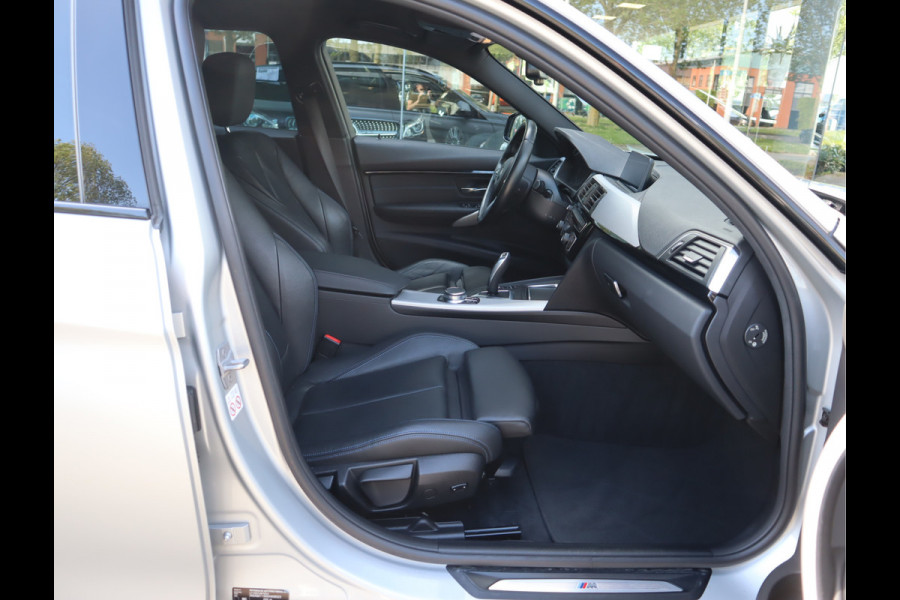 BMW 3 Serie Touring 318i M Sport Edition Automaat