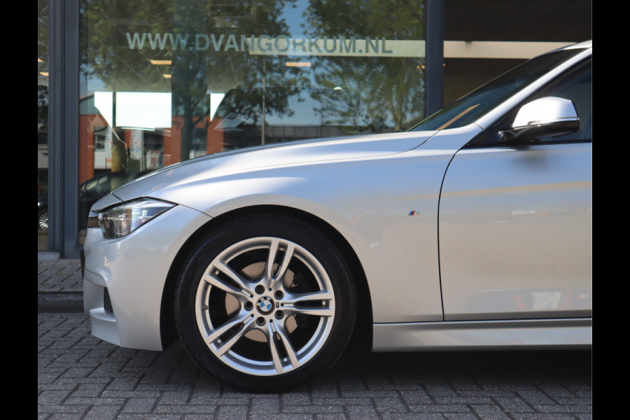 BMW 3 Serie Touring 318i M Sport Edition Automaat