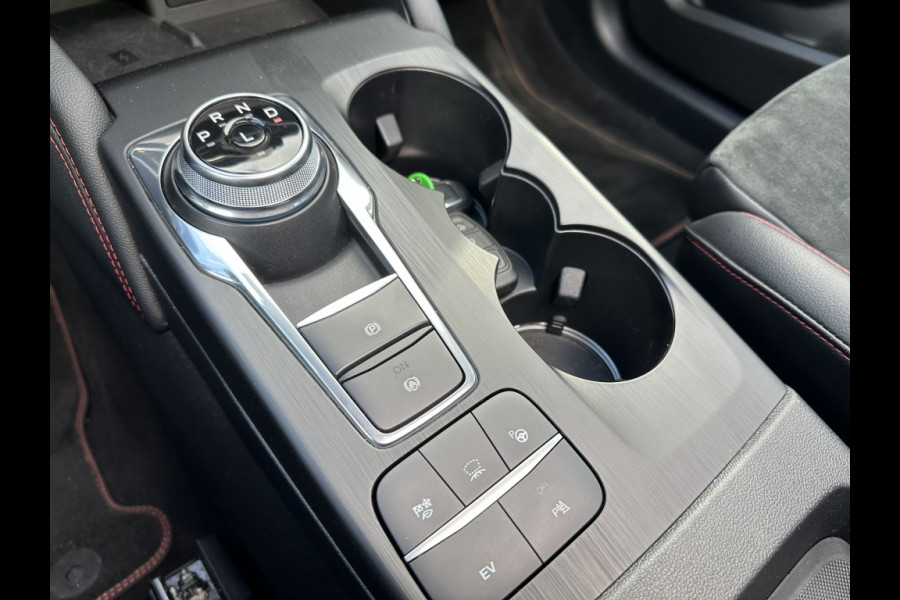 Ford Kuga 2.5 PHEV ST-Line X