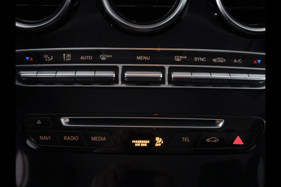 Mercedes-Benz GLC BLACK SERIES PACK 250 4MATIC Premium Plus Automaat | Navigatie | 360° camera | Privacy Glass |