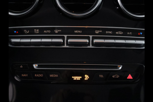 Mercedes-Benz GLC BLACK SERIES PACK 250 4MATIC Premium Plus Automaat | Navigatie | 360° camera | Privacy Glass |