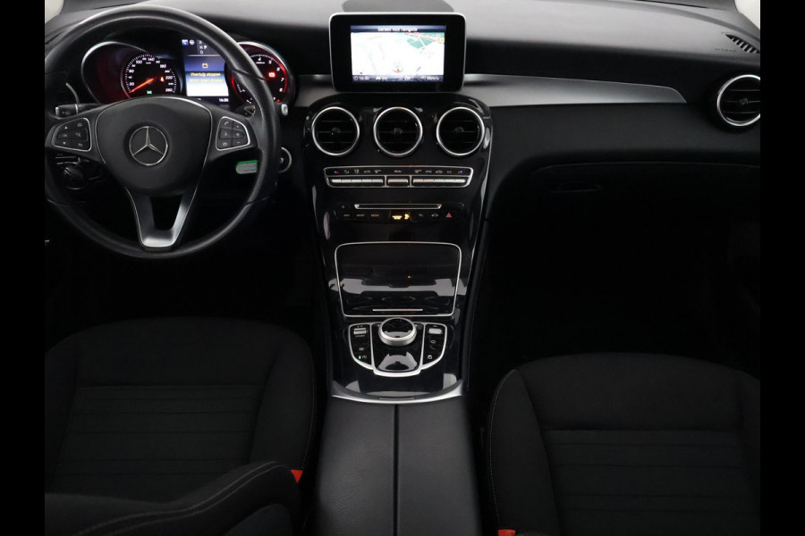 Mercedes-Benz GLC BLACK SERIES PACK 250 4MATIC Premium Plus Automaat | Navigatie | 360° camera | Privacy Glass |