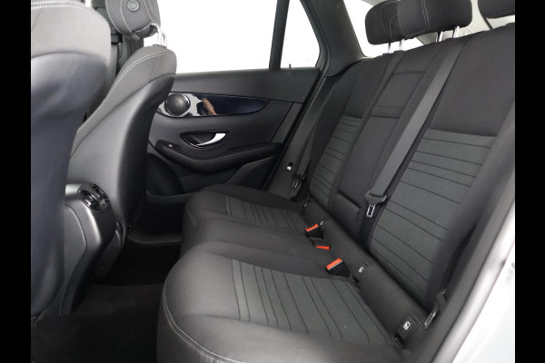 Mercedes-Benz GLC BLACK SERIES PACK 250 4MATIC Premium Plus Automaat | Navigatie | 360° camera | Privacy Glass |