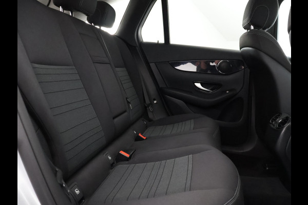 Mercedes-Benz GLC BLACK SERIES PACK 250 4MATIC Premium Plus Automaat | Navigatie | 360° camera | Privacy Glass |