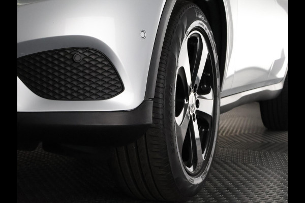 Mercedes-Benz GLC BLACK SERIES PACK 250 4MATIC Premium Plus Automaat | Navigatie | 360° camera | Privacy Glass |