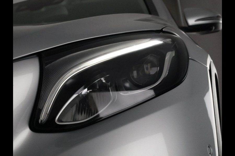 Mercedes-Benz GLC BLACK SERIES PACK 250 4MATIC Premium Plus Automaat | Navigatie | 360° camera | Privacy Glass |