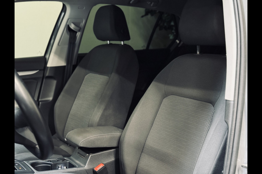 Volkswagen Golf 1.0 TSI | Trekhaak | Stoel/stuurverw.