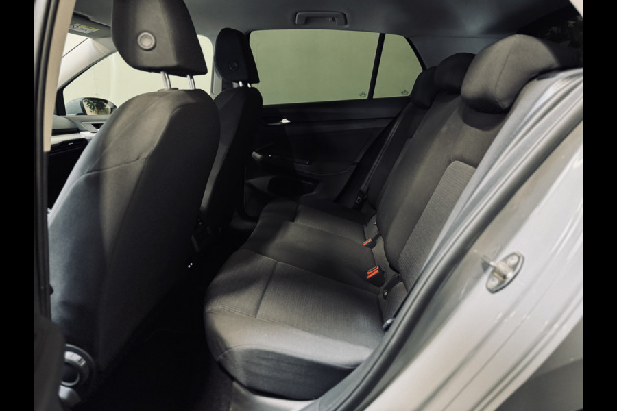 Volkswagen Golf 1.0 TSI | Trekhaak | Stoel/stuurverw.