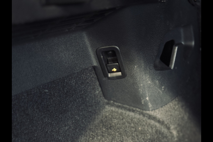 Volkswagen Golf 1.0 TSI | Trekhaak | Stoel/stuurverw.