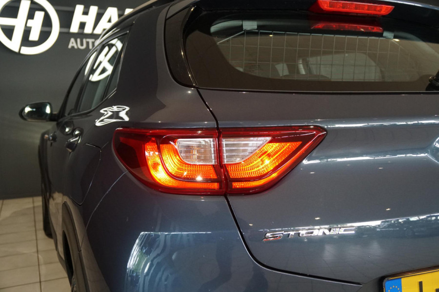 Kia Stonic 1.0 T-GDi MHEV DynamicLine + CAMERA / NAVIGATIE / CARPLAY