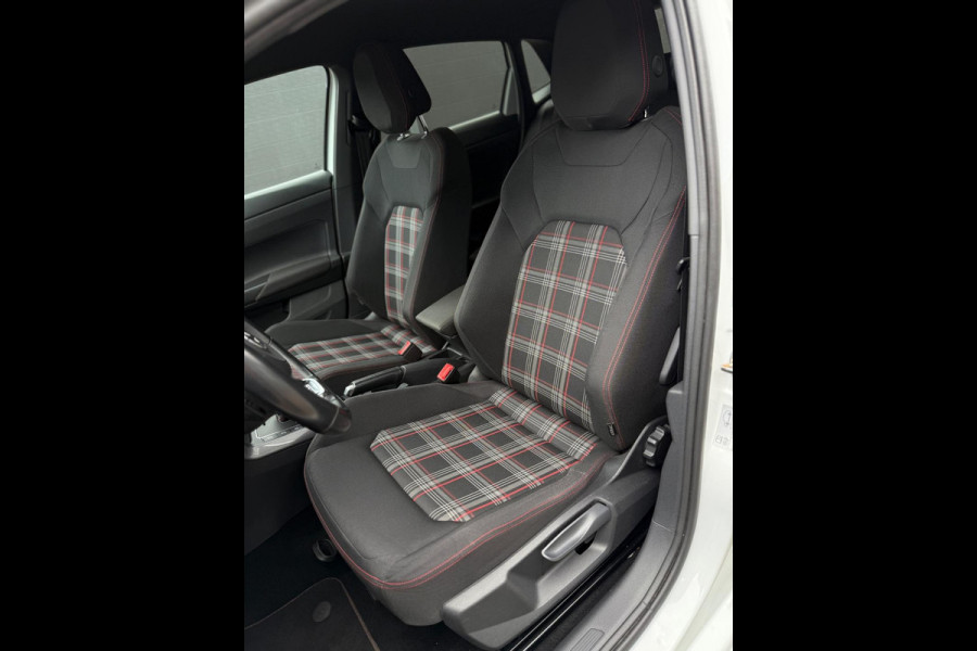 Volkswagen Polo 2.0 TSI GTI CarPlay Camera