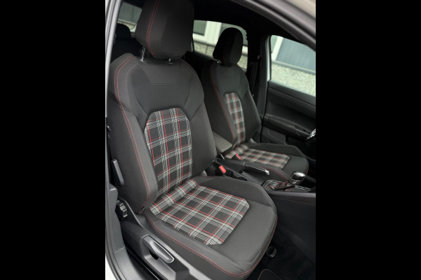 Volkswagen Polo 2.0 TSI GTI CarPlay Camera