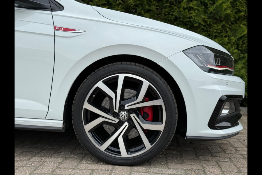 Volkswagen Polo 2.0 TSI GTI CarPlay Camera