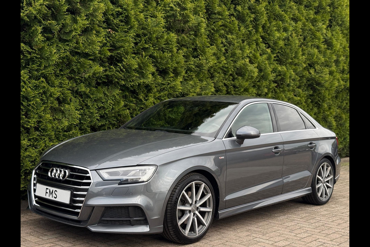 Audi A3 Limousine 1.5 TFSI 3x S-Line Edition Audi A3 Limousine 1.5 TFSI 3x S-Line Edition