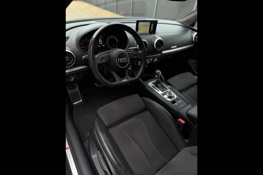 Audi A3 Limousine 1.5 TFSI 3x S-Line Edition