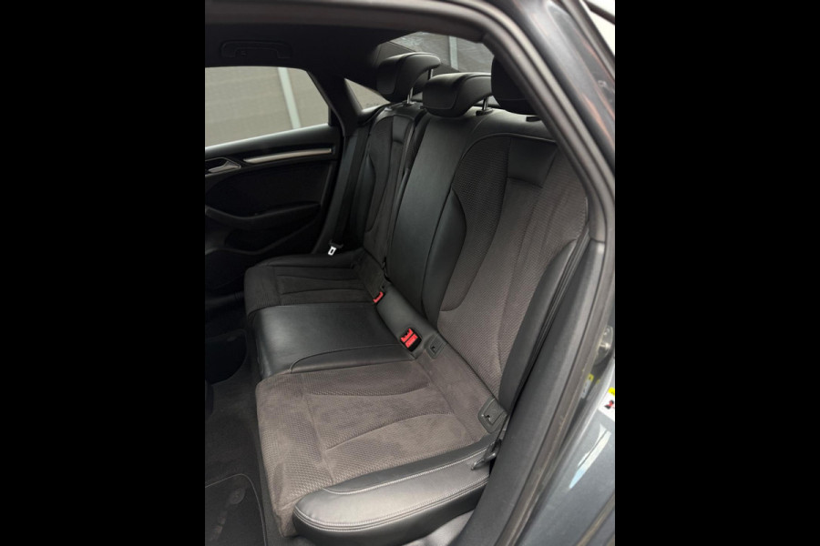 Audi A3 Limousine 1.5 TFSI 3x S-Line Edition