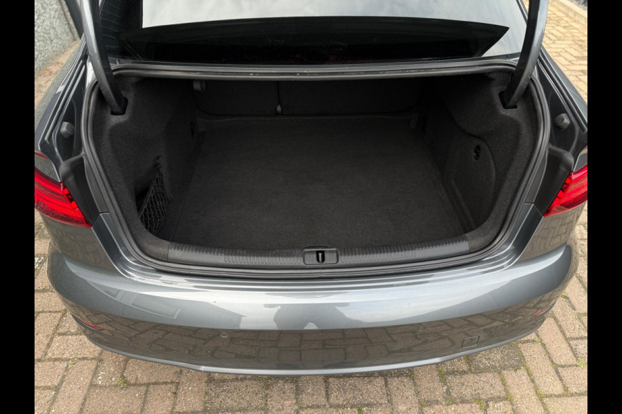 Audi A3 Limousine 1.5 TFSI 3x S-Line Edition