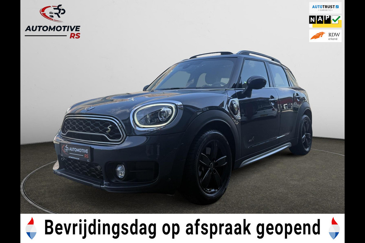 MINI Countryman Cooper S E ALL4 Hybride 224pk – Luxe | 4x4 | Panodak | Navi | Leder | Topstaat! MINI Countryman Cooper S E ALL4 Hybride 224pk – Luxe | 4x4 | Panodak | Navi | Leder | Topstaat!