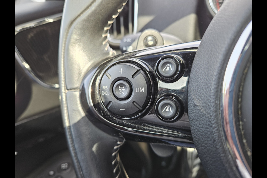 MINI Countryman 2.0 John Cooper Works ALL4 Chili 231pk | Panodak | Adaptive Cruise | Alcantara Sportstoelen | Trekhaak Afn. | Harman Kardon | Apple Carplay | 19"L.M | Camera | Keyless |