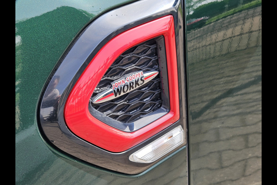 MINI Countryman 2.0 John Cooper Works ALL4 Chili 231pk | Panodak | Adaptive Cruise | Alcantara Sportstoelen | Trekhaak Afn. | Harman Kardon | Apple Carplay | 19"L.M | Camera | Keyless |