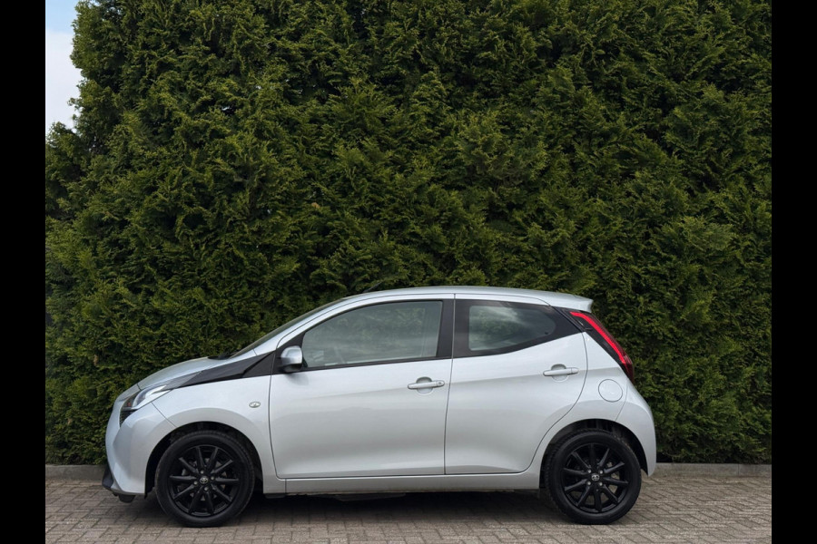 Toyota Aygo 1.0 VVT-i X-Play Camera CarPlay