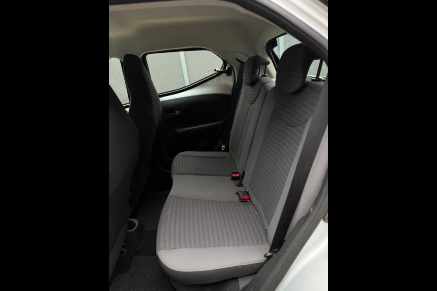 Toyota Aygo 1.0 VVT-i X-Play Camera CarPlay