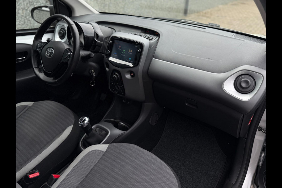 Toyota Aygo 1.0 VVT-i X-Play Camera CarPlay
