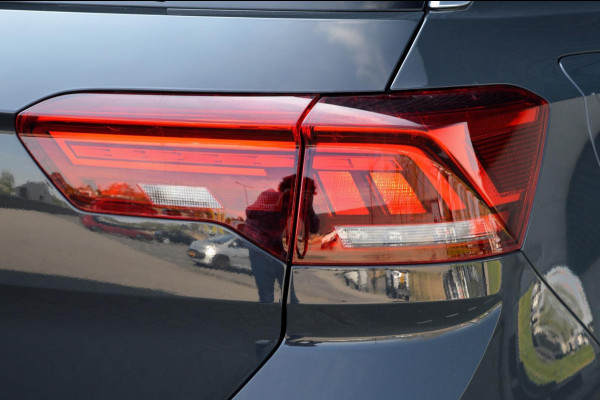 Volkswagen T-Roc 1.5 TSI Sport Business R-Line