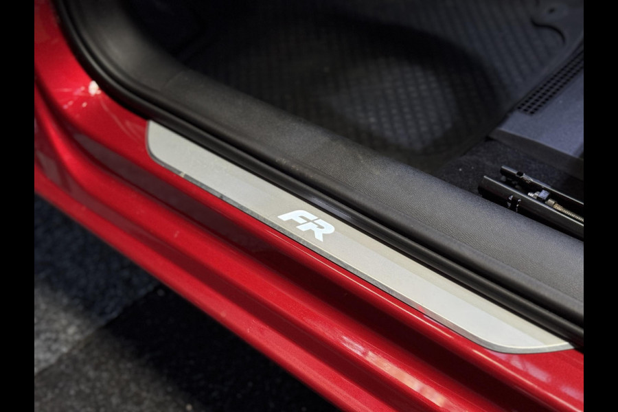 Seat Leon 1.5 eTSI FR Launch Edition | Pano | Memory Seats