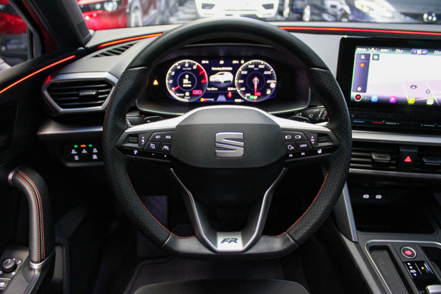 Seat Leon 1.5 eTSI FR Launch Edition | Pano | Memory Seats
