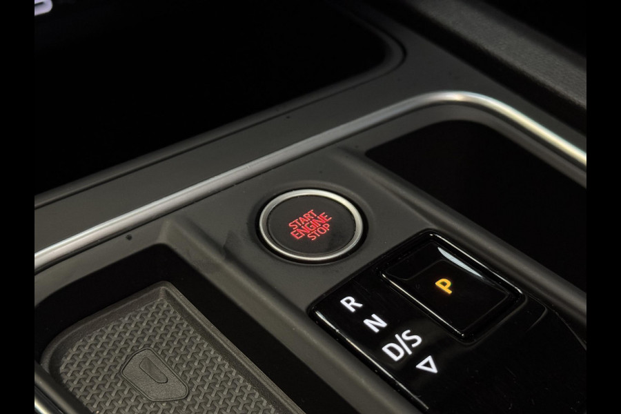 Seat Leon 1.5 eTSI FR Launch Edition | Pano | Memory Seats