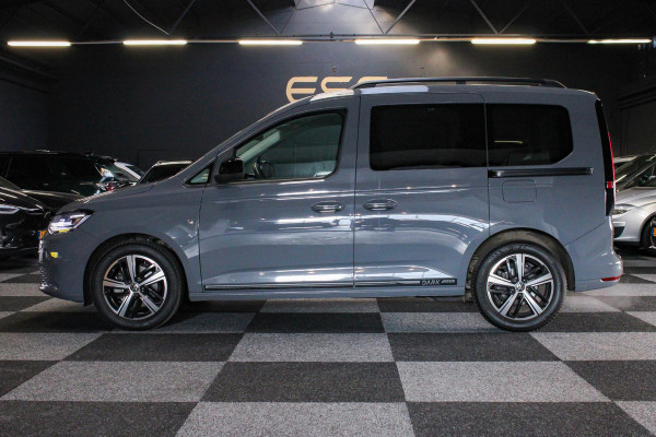 Volkswagen Caddy Dark Label 1.5 TSI 5p | Pano | Soft close | ACC |