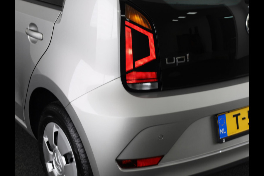 Volkswagen up! 1.0 65 pk | Verlengde garantie | Navigatie via App | Autom. airco | Cruise control | Parkeersensoren achter | Achteruitrijcamera |
