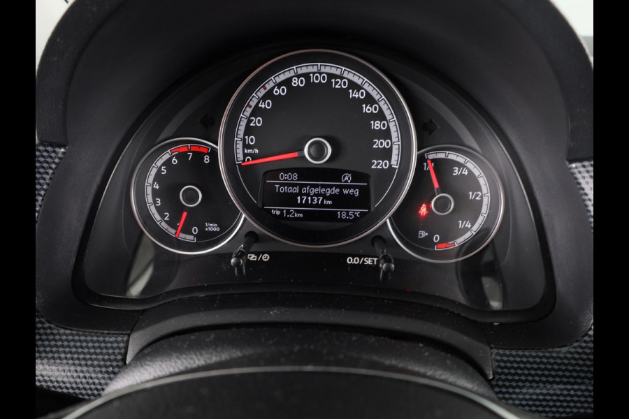 Volkswagen up! 1.0 65 pk | Verlengde garantie | Navigatie via App | Autom. airco | Cruise control | Parkeersensoren achter | Achteruitrijcamera |