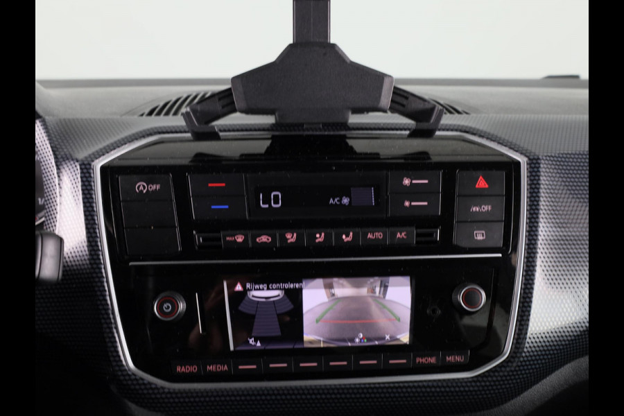 Volkswagen up! 1.0 65 pk | Verlengde garantie | Navigatie via App | Autom. airco | Cruise control | Parkeersensoren achter | Achteruitrijcamera |