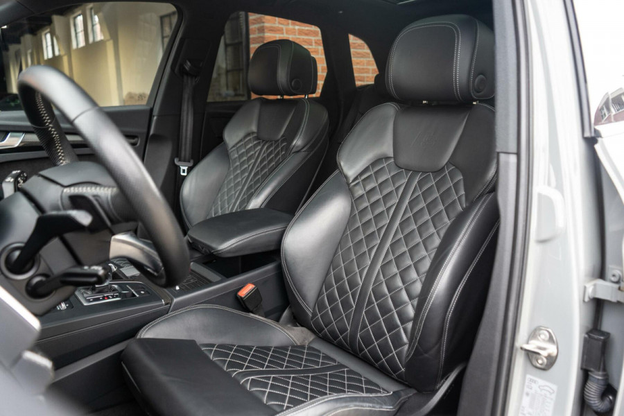 Audi Q5 2.0 TFSI Quattro S-Line Pano / Trekhaak / Camera