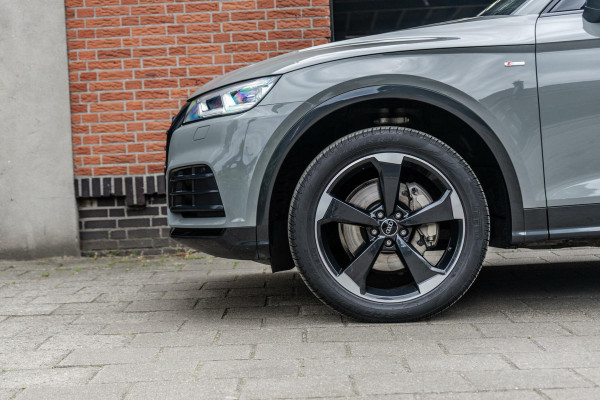 Audi Q5 2.0 TFSI Quattro S-Line Pano / Trekhaak / Camera