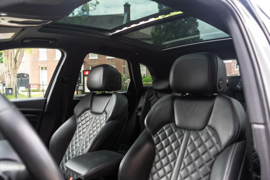 Audi Q5 2.0 TFSI Quattro S-Line Pano / Trekhaak / Camera
