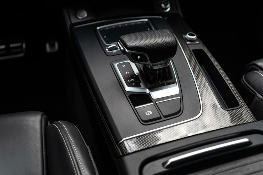 Audi Q5 2.0 TFSI Quattro S-Line Pano / Trekhaak / Camera