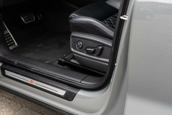 Audi Q5 2.0 TFSI Quattro S-Line Pano / Trekhaak / Camera