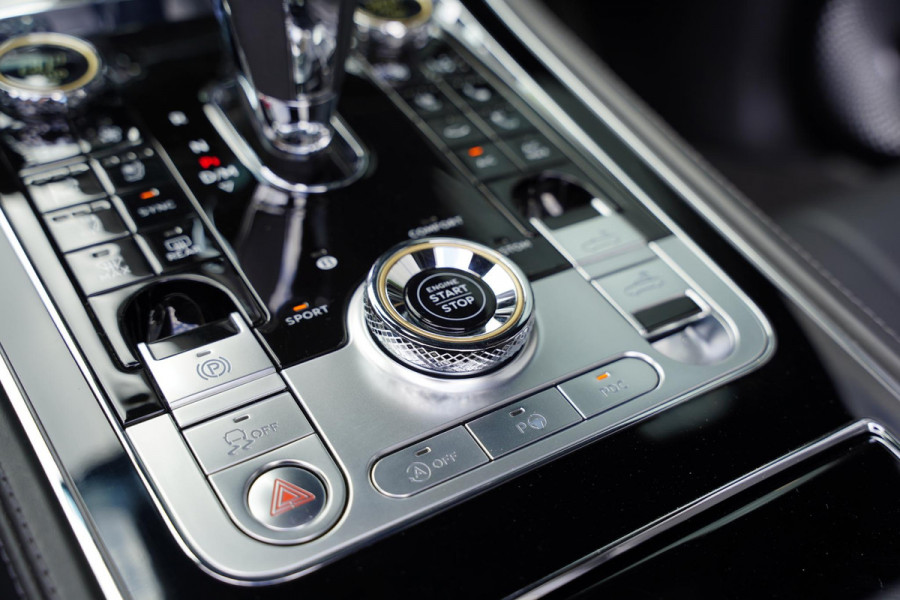 Bentley Continental GTC 6.0 W12 First Edition Quicksilver Uitlaat