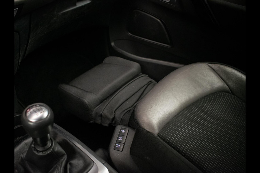 Citroën Grand C4 Picasso 1.2 PureTech Business 7P.(APPLE CARPLAY,NAVI,LED,CRUISE,CLIMATE,CAMERA,GETINT,TREKHAAK,NETTESTAAT)
