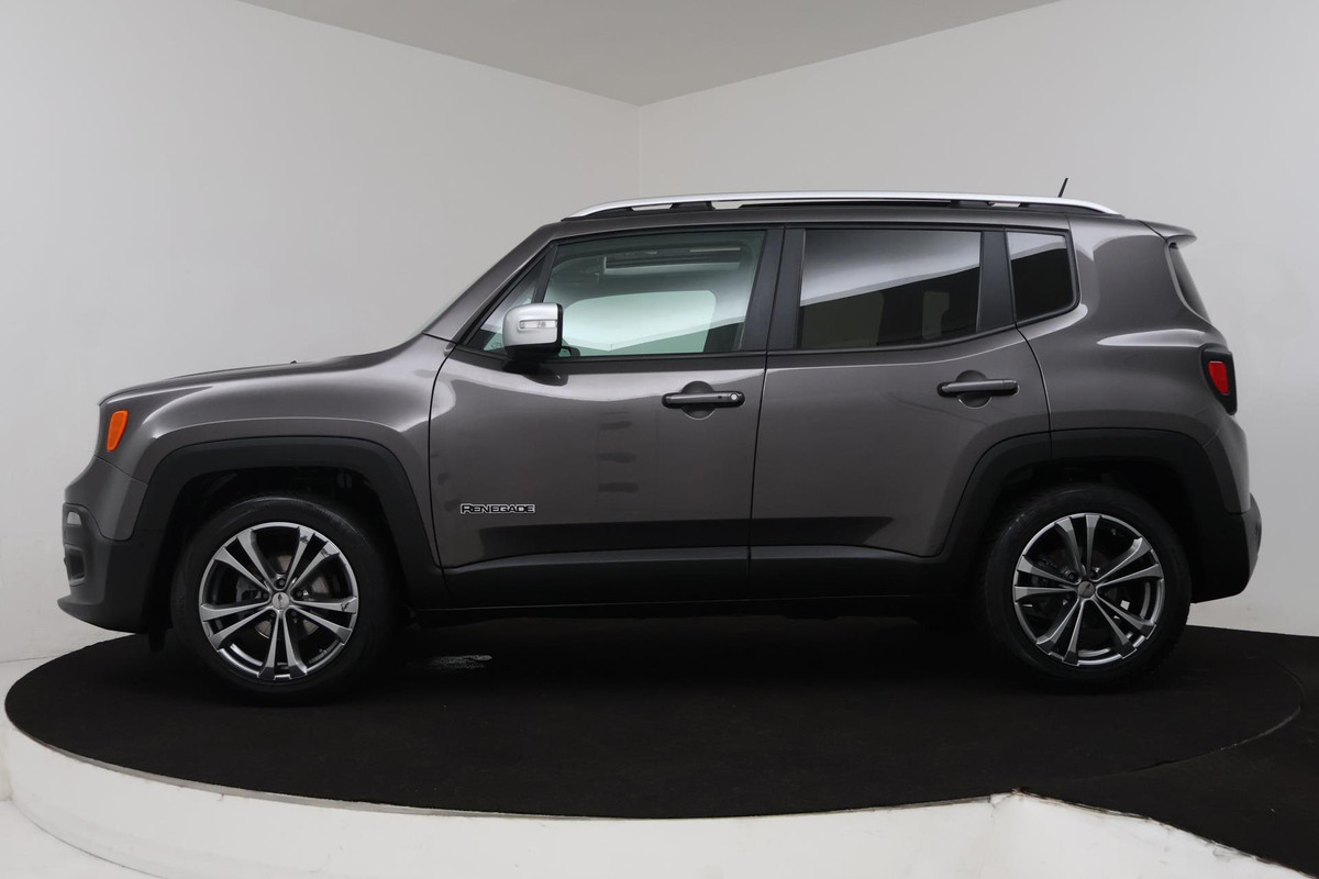 Jeep Renegade 1.4 MultiAir Limited (PANORAMADAK, CLIMA, NAVIGATIE, PARKEERSENSOREN, STUURBEDIENING) Jeep Renegade 1.4 MultiAir Limited (PANORAMADAK, CLIMA, NAVIGATIE, PARKEERSENSOREN, STUURBEDIENING)