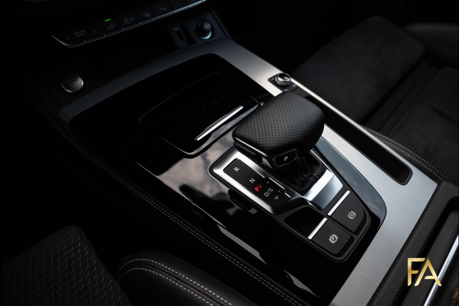 Audi Q5 Sportback 55 TFSI e S Line Luchtvering|MatrixLED|21Inch|FullBlack|367PK