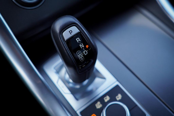 Land Rover Range Rover Sport 3.0 TDV6 HSE Dynamic / Pano / Carplay / Volledige Historie