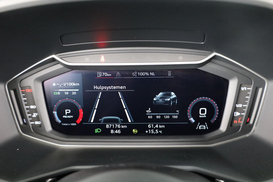 Audi A1 Sportback 30 TFSI S edition Navigatie via App | Parkeersensoren achter | Cruise control | LED koplampen | Sportstoelen | 18'' LM velgen | S-line |